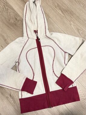 Lululemon Scuba Hoodie Special Edition 2010 Geisha/Lady with Parasol Sz.4